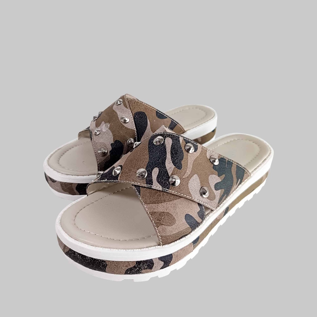 Gaby - camuflado